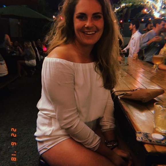 Meet your Posher, Sarah - Picture 1 of 5